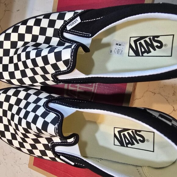 VANS Authentic Black White Checkerboard Classic Slip-On Shoe Mens Size 10.5 NEW - Picture 7 of 12